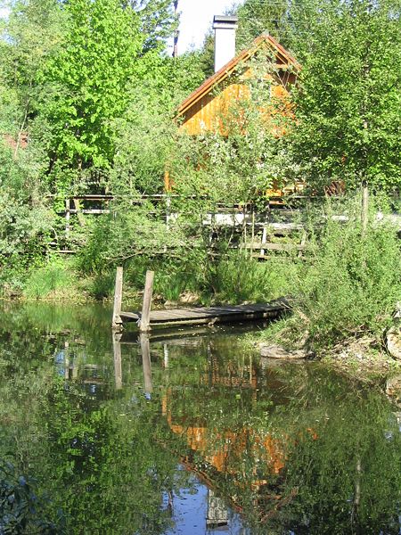 Datei:SH Teichhaus Sommer.JPG